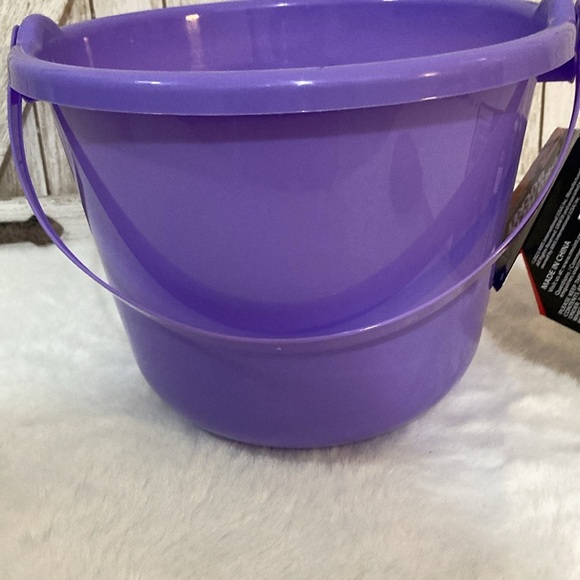 Target BP 2023 Light Up Projector Bucket - Picture 7 of 11